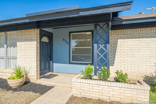 4339 WAIKIKI DR, San Antonio, TX 78218