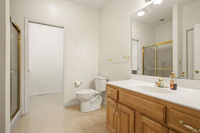 1132 Diamond Drive, Mishawaka, IN 46544