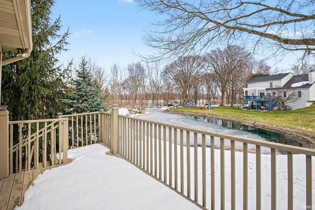 1132 Diamond Drive, Mishawaka, IN 46544