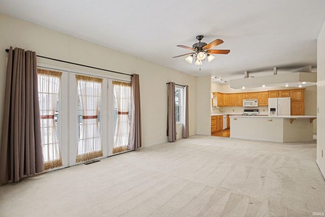 1132 Diamond Drive, Mishawaka, IN 46544