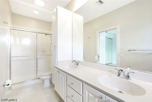 6124 Towncenter CIR, Naples, FL 34119