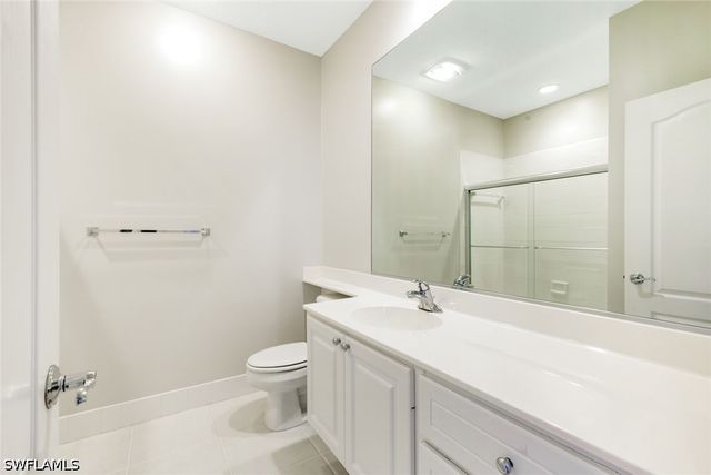 6124 Towncenter CIR, Naples, FL 34119