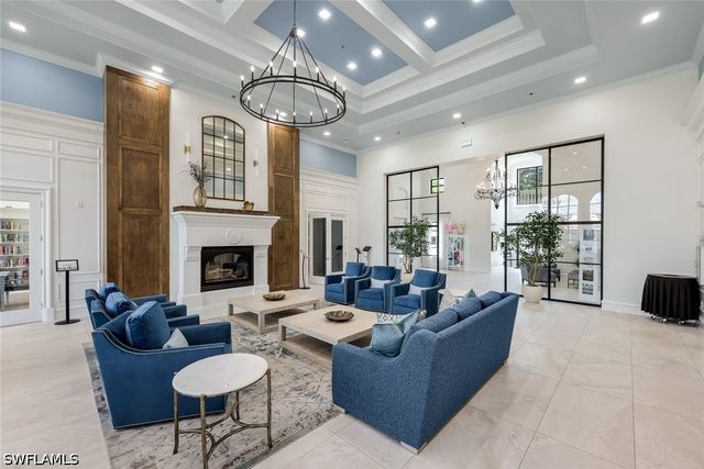 6124 Towncenter CIR, Naples, FL 34119