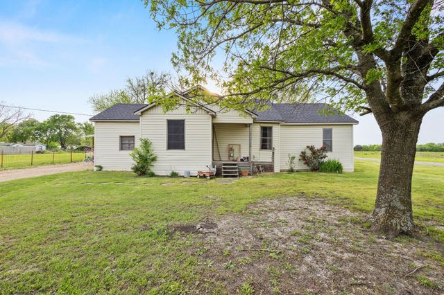 405 Caney Street, Dodd City, TX 75438
