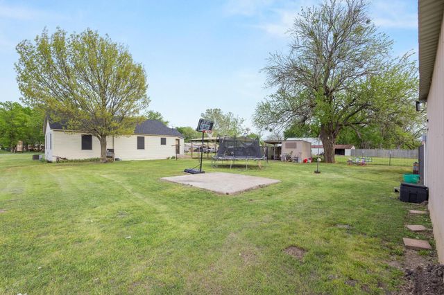 405 Caney Street, Dodd City, TX 75438