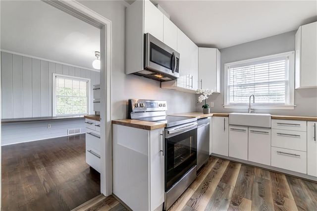 349 Johnson Ferry NE Road, Atlanta, GA 30328