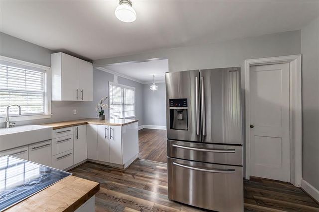 349 Johnson Ferry NE Road, Atlanta, GA 30328