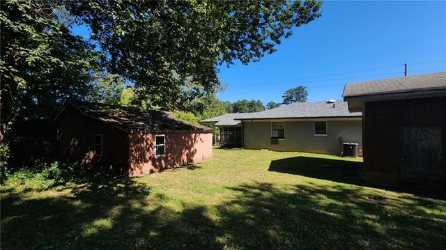 349 Johnson Ferry NE Road, Atlanta, GA 30328