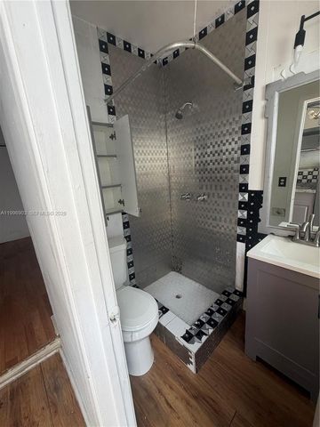 634 SW 10th Ave, Miami, FL 33130