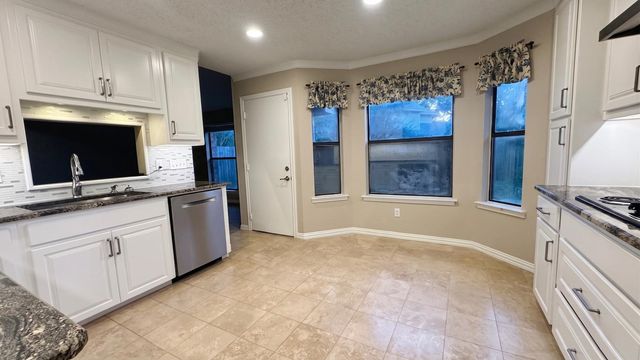 6606 Cliffwood Court, Arlington, TX 76016