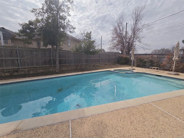 6606 Cliffwood Court, Arlington, TX 76016