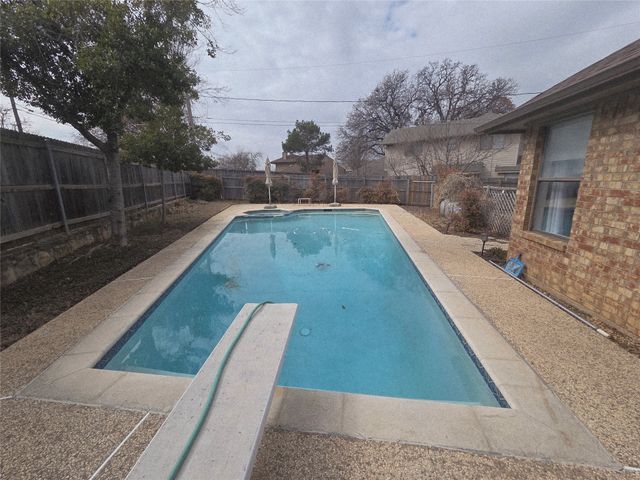 6606 Cliffwood Court, Arlington, TX 76016