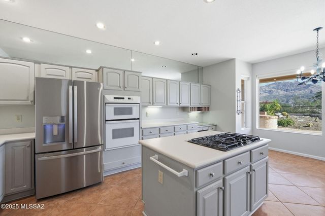 65159 E Diamond Ridge Court, Tucson, AZ 85739