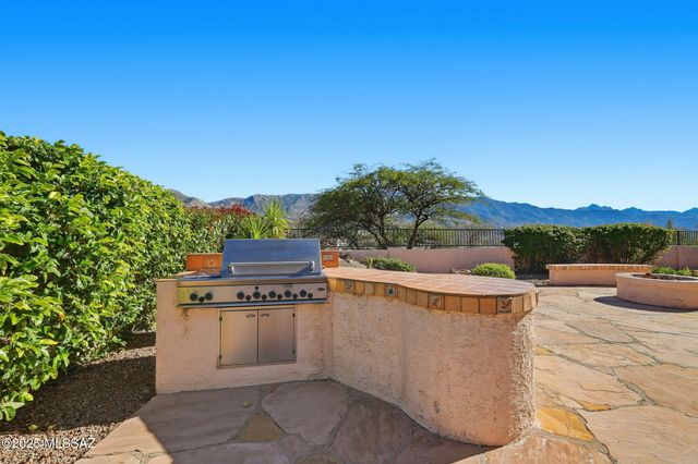 65159 E Diamond Ridge Court, Tucson, AZ 85739
