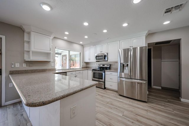 5046 E Columbine Drive, Scottsdale, AZ 85254