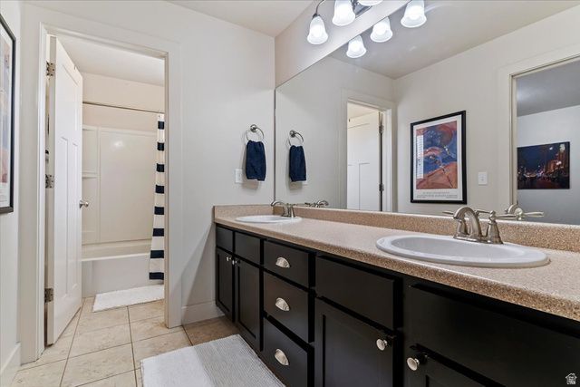 911 CALLIE CT, North Salt Lake, UT 84054