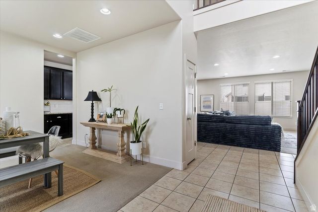 911 CALLIE CT, North Salt Lake, UT 84054