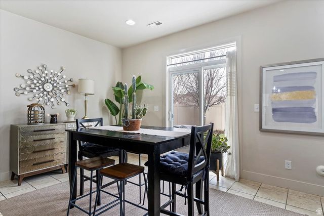 911 CALLIE CT, North Salt Lake, UT 84054