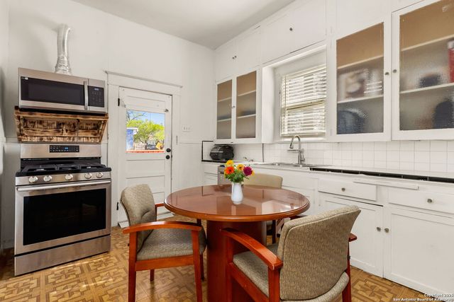 333 Florida, San Antonio, TX 78210