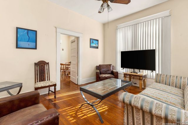 333 Florida, San Antonio, TX 78210