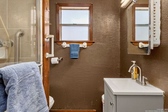 333 Florida, San Antonio, TX 78210