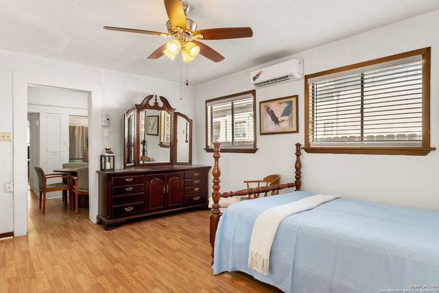 333 Florida, San Antonio, TX 78210