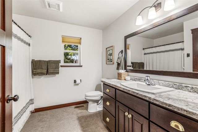 1725 Timber Trail, Chippewa Falls, WI 54729
