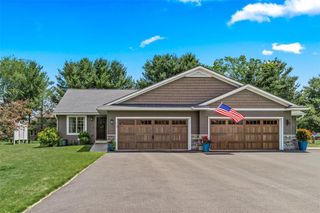 1725 Timber Trail, Chippewa Falls, WI 54729