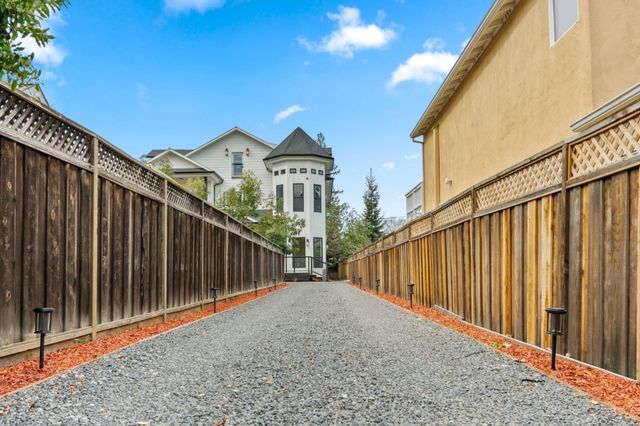 1327 Pine Avenue, San Jose, CA 95125