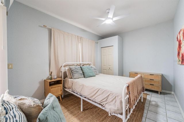 821 GREENVIEW DR, Apollo Beach, FL 33572