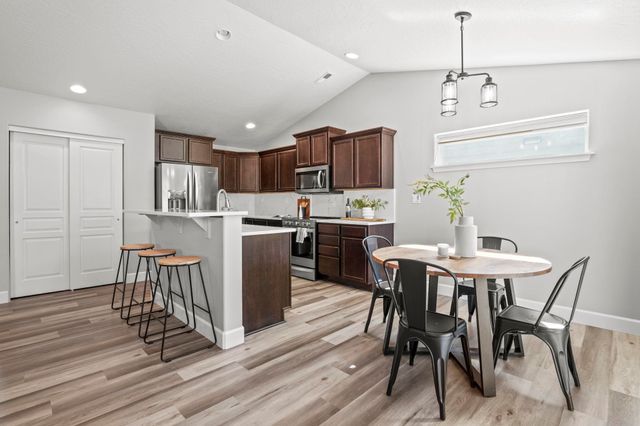 7118 S Parkridge Blvd, Spokane, WA 99224