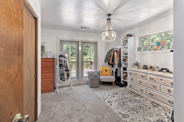 512 Bonnie Lane, Grants Pass, OR 97527