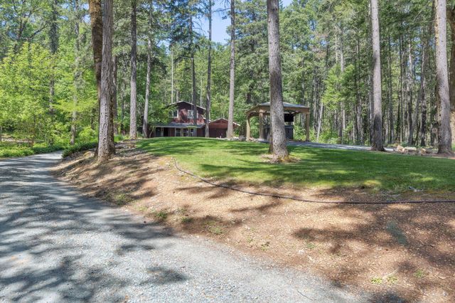 512 Bonnie Lane, Grants Pass, OR 97527