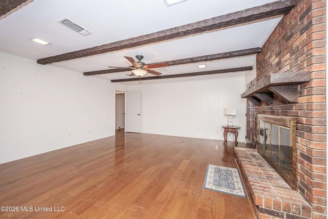 424 Alicia Drive, Biloxi, MS 39531