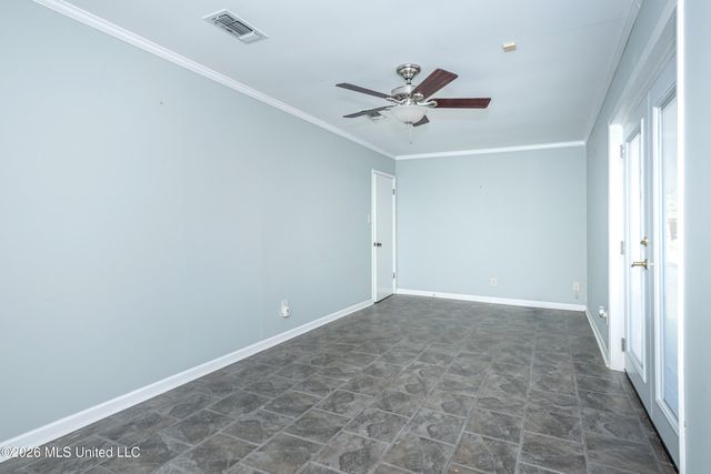 424 Alicia Drive, Biloxi, MS 39531