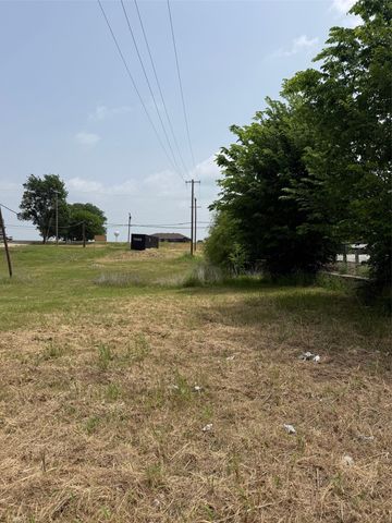 430 N Dallas Street, Palmer, TX 75152