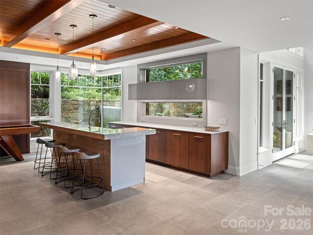 8 Deer Grass Court, Arden, NC 28704