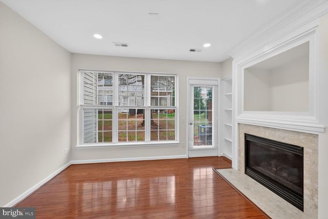 45473 CABOOSE TER, Sterling, VA 20166