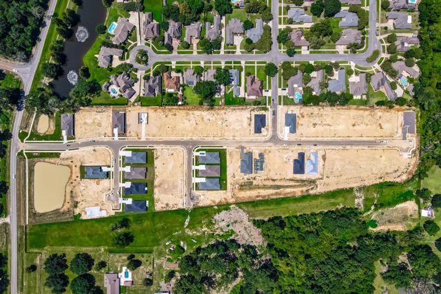 6946 Garden Hill Dr, Baton Rouge, LA 70817