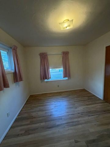 1436 California Avenue, Klamath Falls, OR 97601