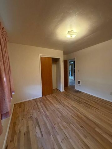 1436 California Avenue, Klamath Falls, OR 97601