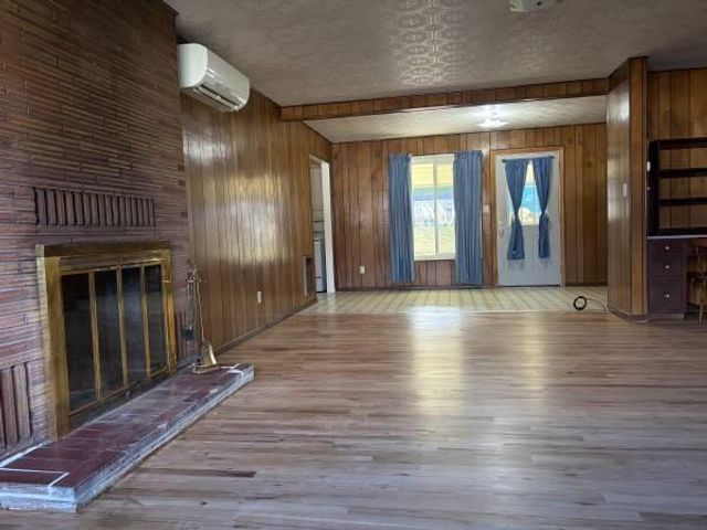 1436 California Avenue, Klamath Falls, OR 97601