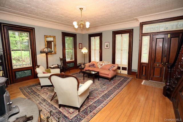 12 Railroad Street, Long Eddy, NY 12760