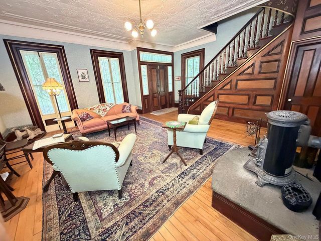 12 Railroad Street, Long Eddy, NY 12760
