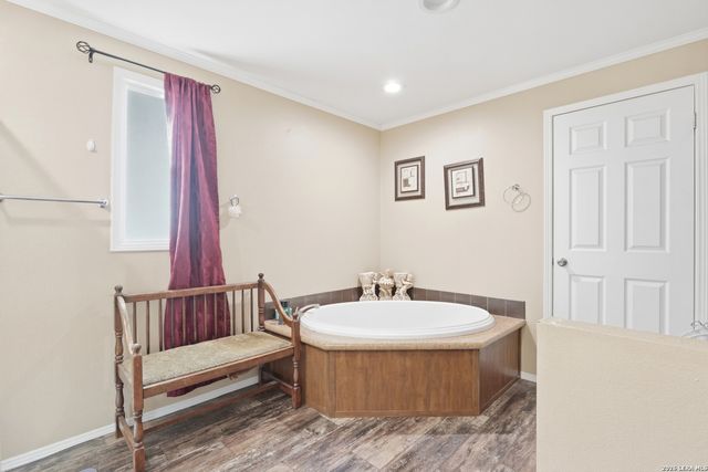 2145 FM 2504, Poteet, TX 78065