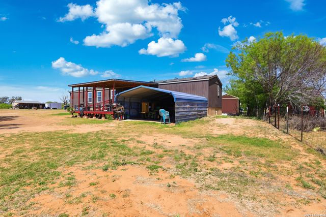 2145 FM 2504, Poteet, TX 78065