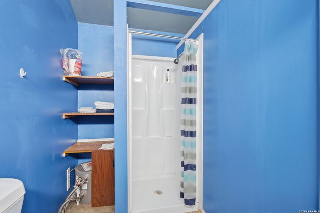 2145 FM 2504, Poteet, TX 78065