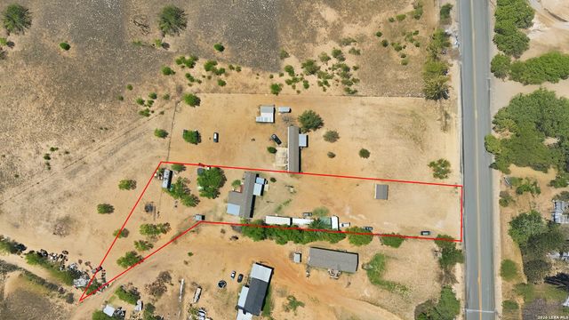 2145 FM 2504, Poteet, TX 78065