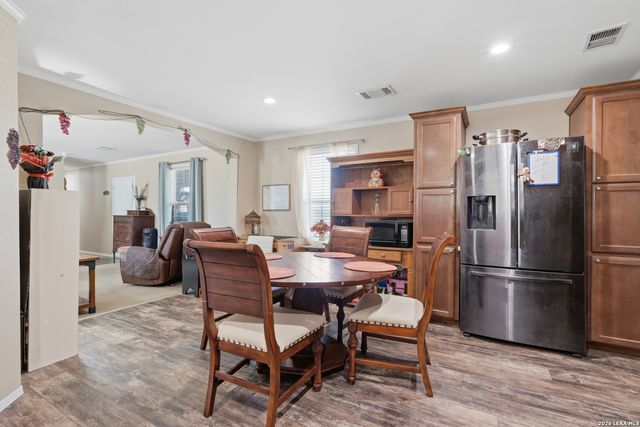 2145 FM 2504, Poteet, TX 78065