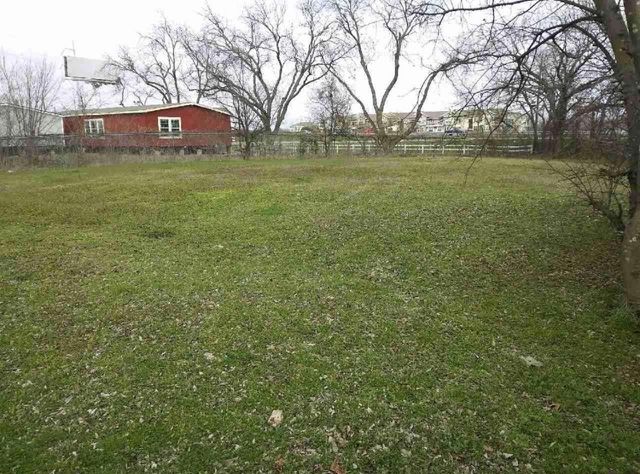 319 E Miller Street, Burleson, TX 76028